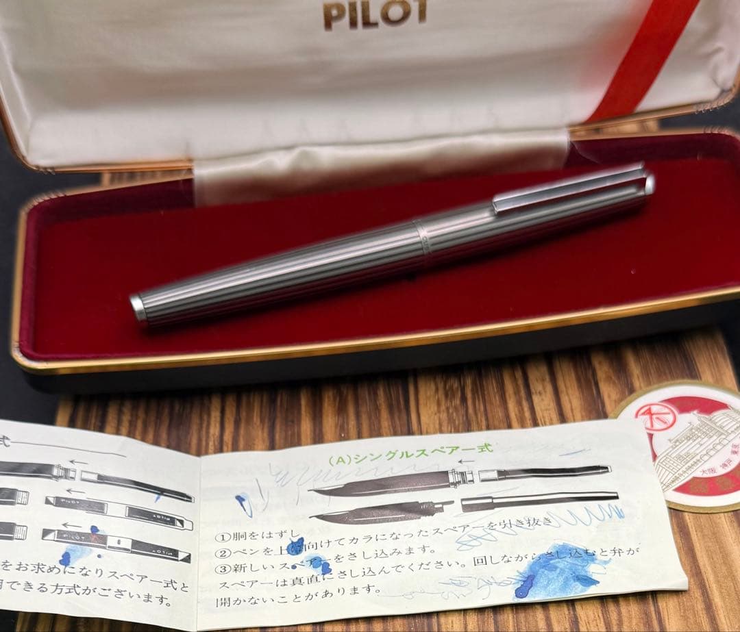 Pilot 万年筆 CUSTOM K-500SS 蝕刻ストライプ 18KWG F