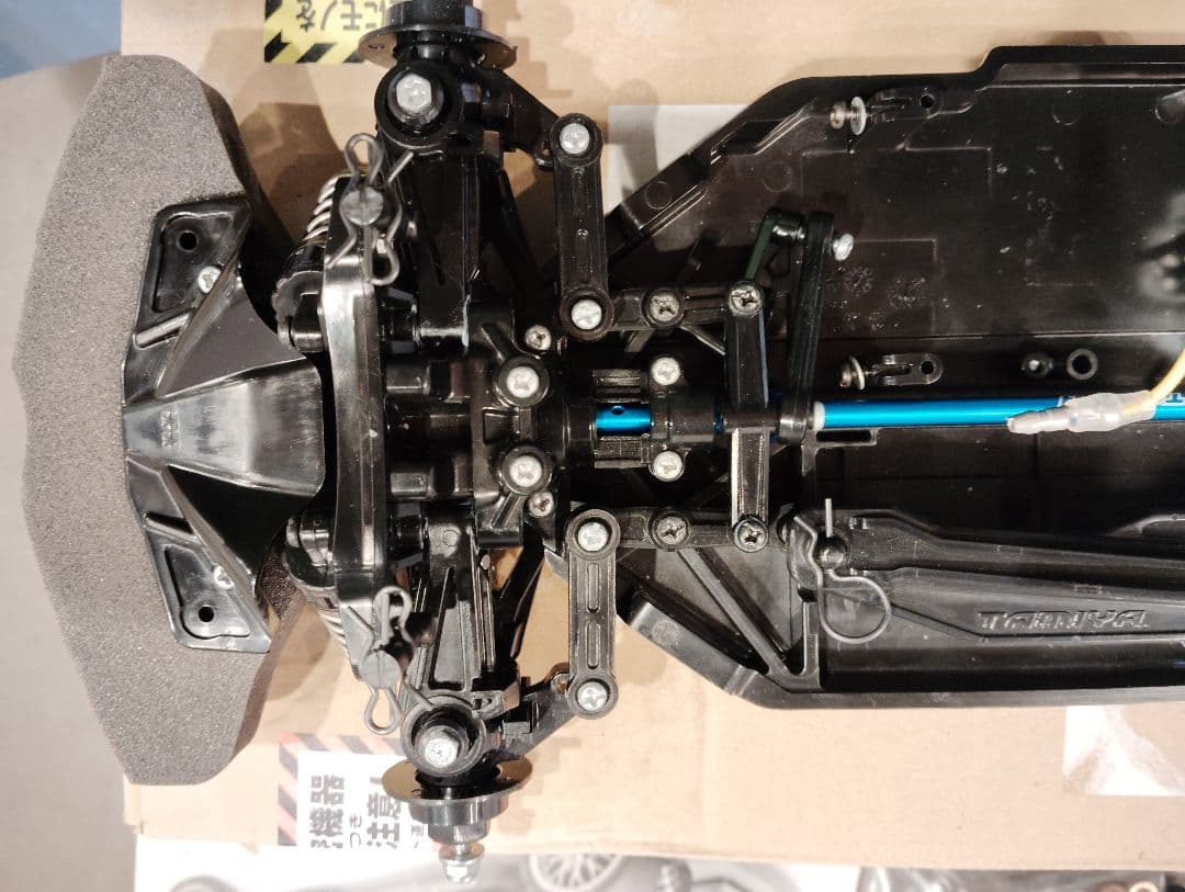 タミヤ 　TTー02　シャーシ　おまけあり