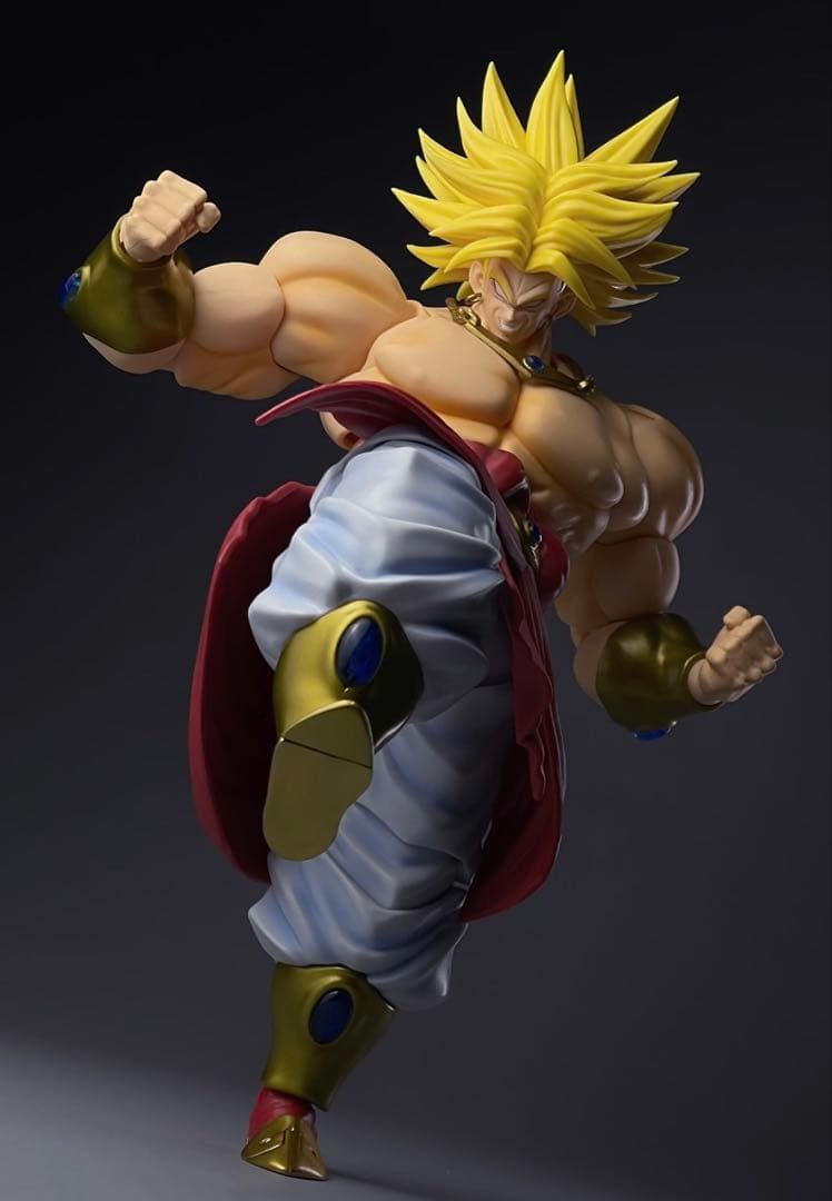 ブロリー　スーパーサイヤ人　s.h.figuarts 同サイズ