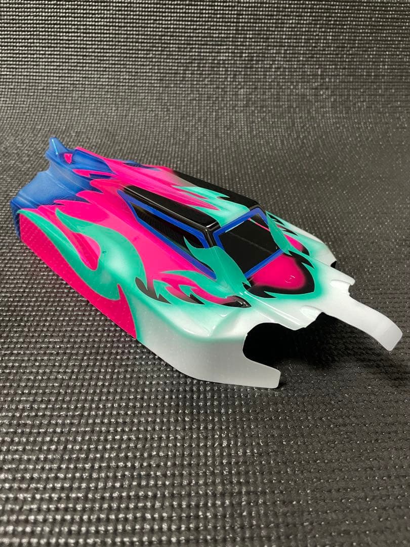 ヨコモ MO1.0•2.0用塗装済ボディ