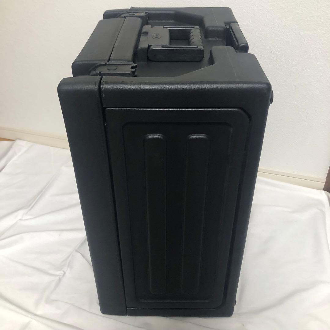 送料込★良品★SKB 4Uコンボラックケース キャスター キャリー 鍵付