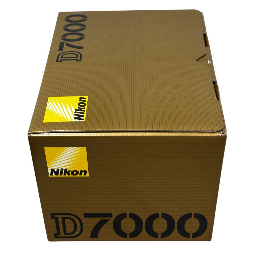 新品✨ Nikon D7000 ボディデジタル一眼レフカメラ ニコン