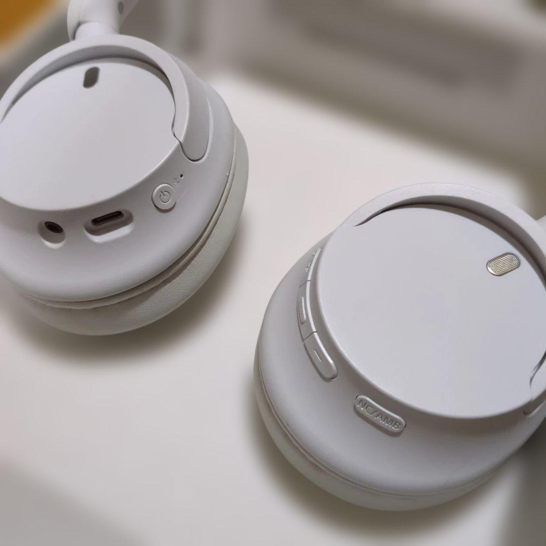 SONY ワイヤレスヘッドホン ホワイト