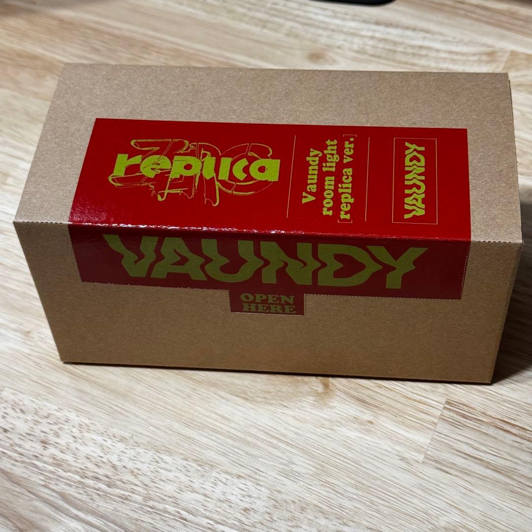 Vaundy Logo Room Light “replica”