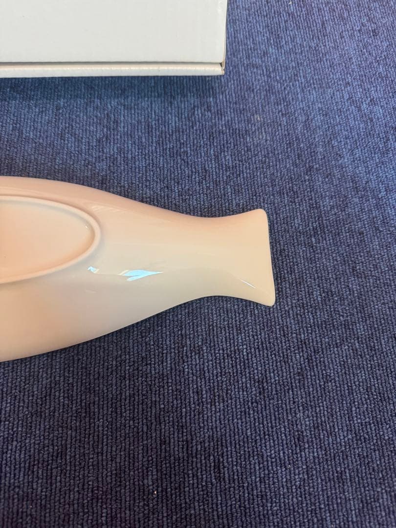 1908  ロイヤルコペンハーゲン フィシュプレート 白ホワイト　未使用