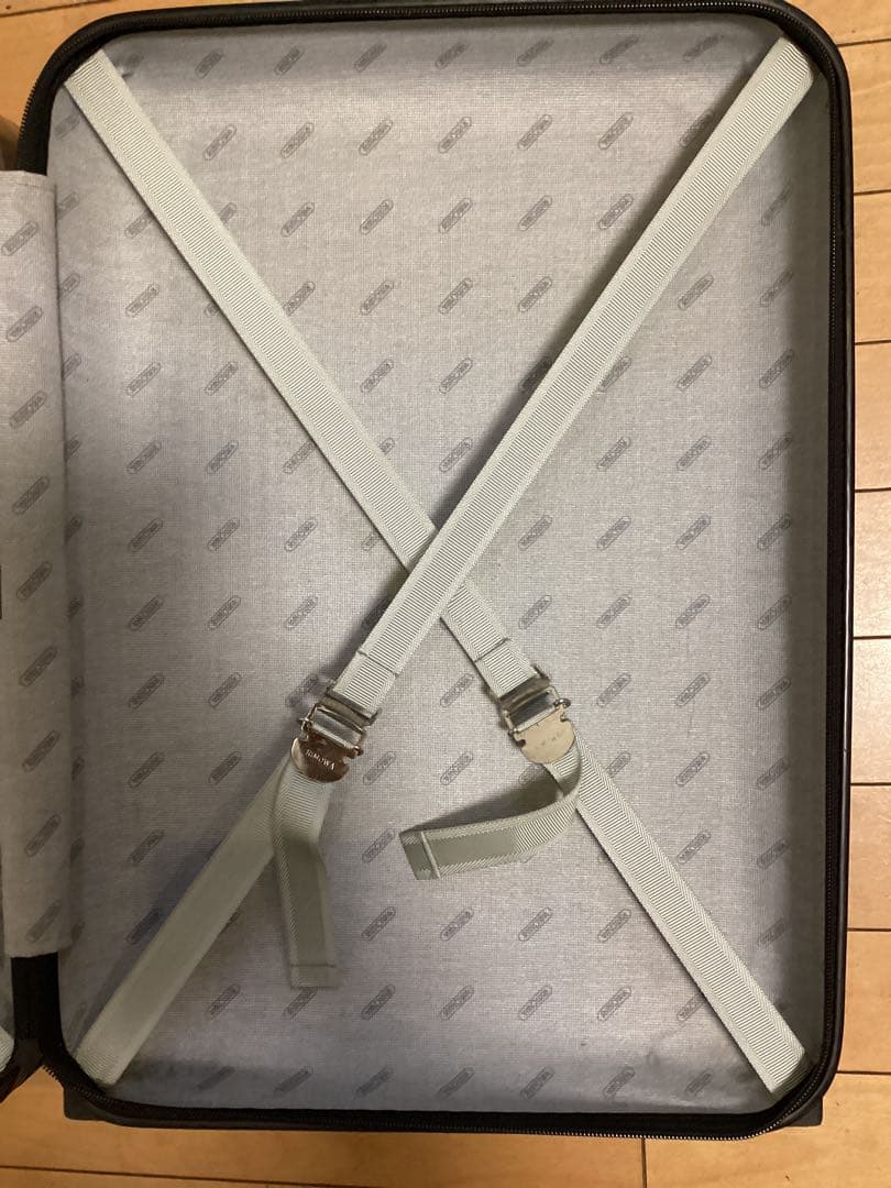 RIMOWA リモワ サルサ 35L 機内持込可 2輪