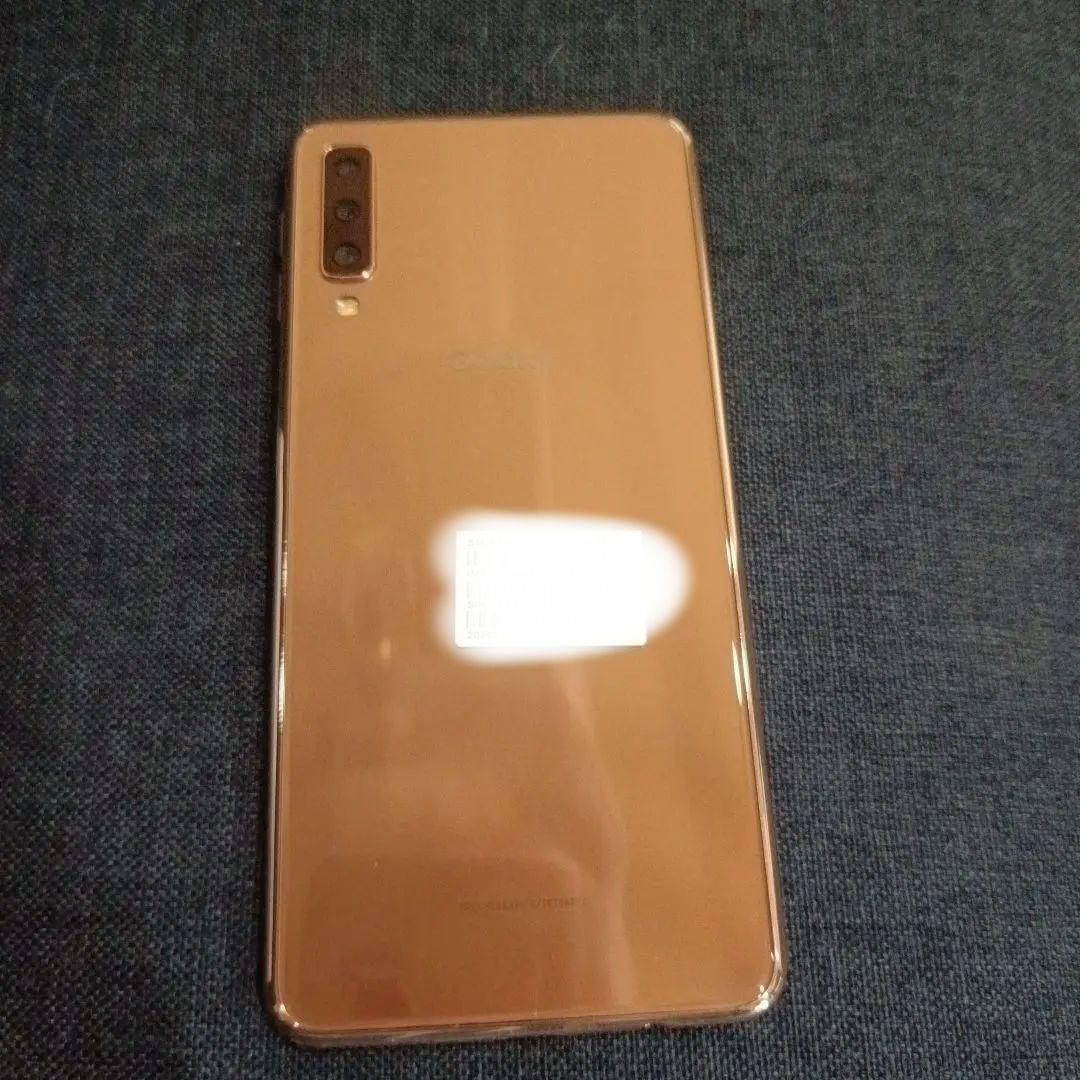 Samsung Galaxy A7 ゴールド 本体