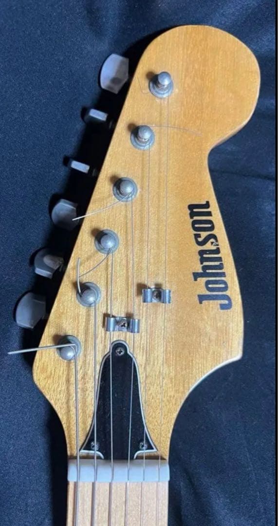 【Johnson】ストラトタイプ・エレキギター