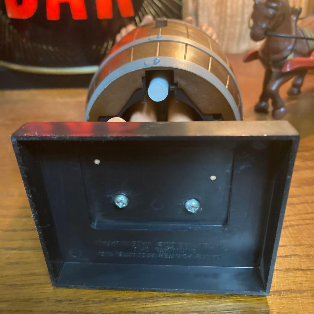 シガレットディスペンサー　ビンテージ煙草入れ人形　バレルマン