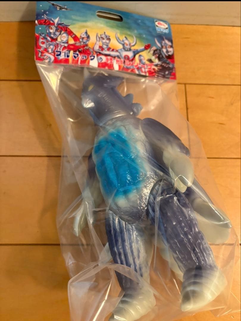 ブルマァク　ホタルンガ　蓄光版　ソフビアイランド限定商品