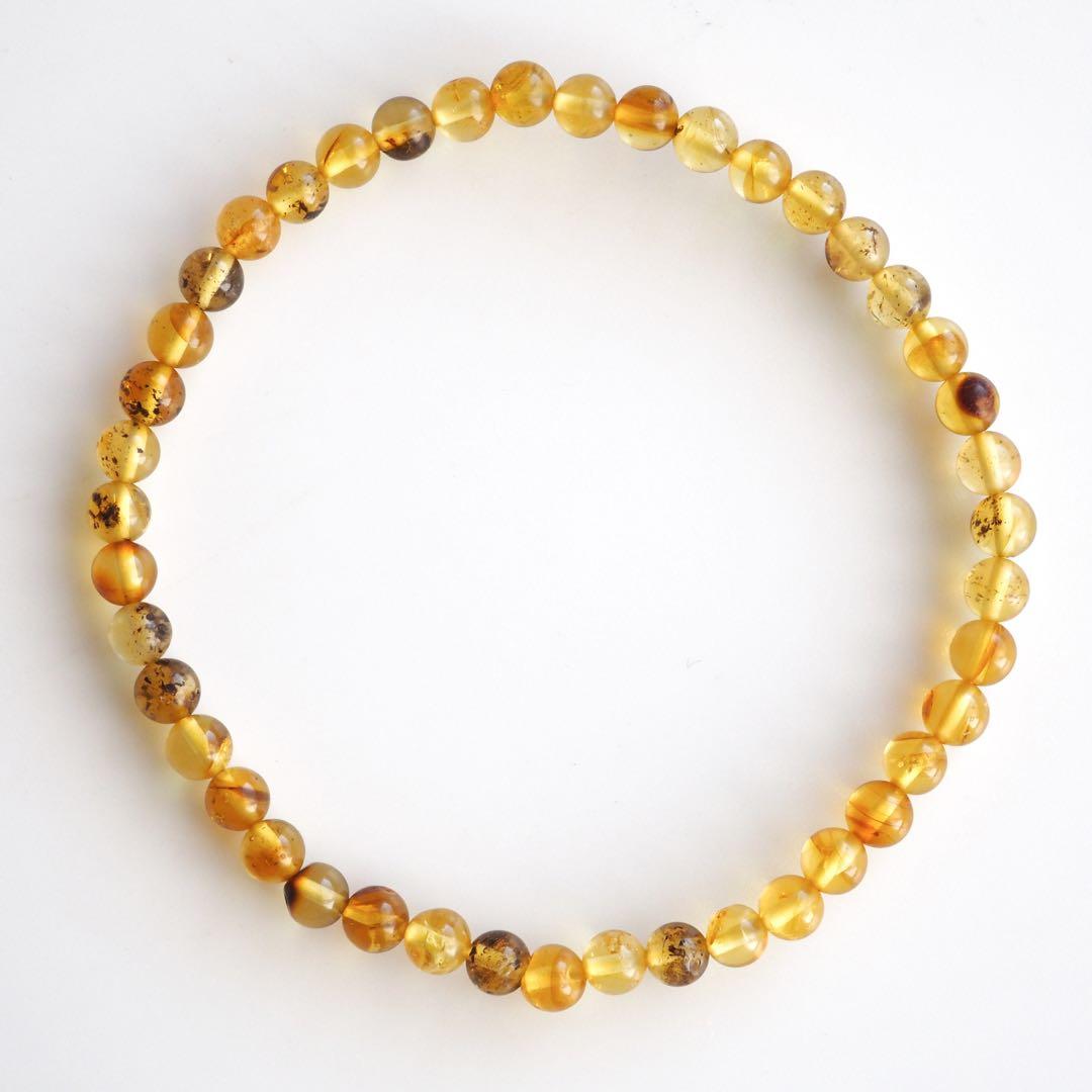 【くんく】天然琥珀バルティックアンバーのゴムブレスレット