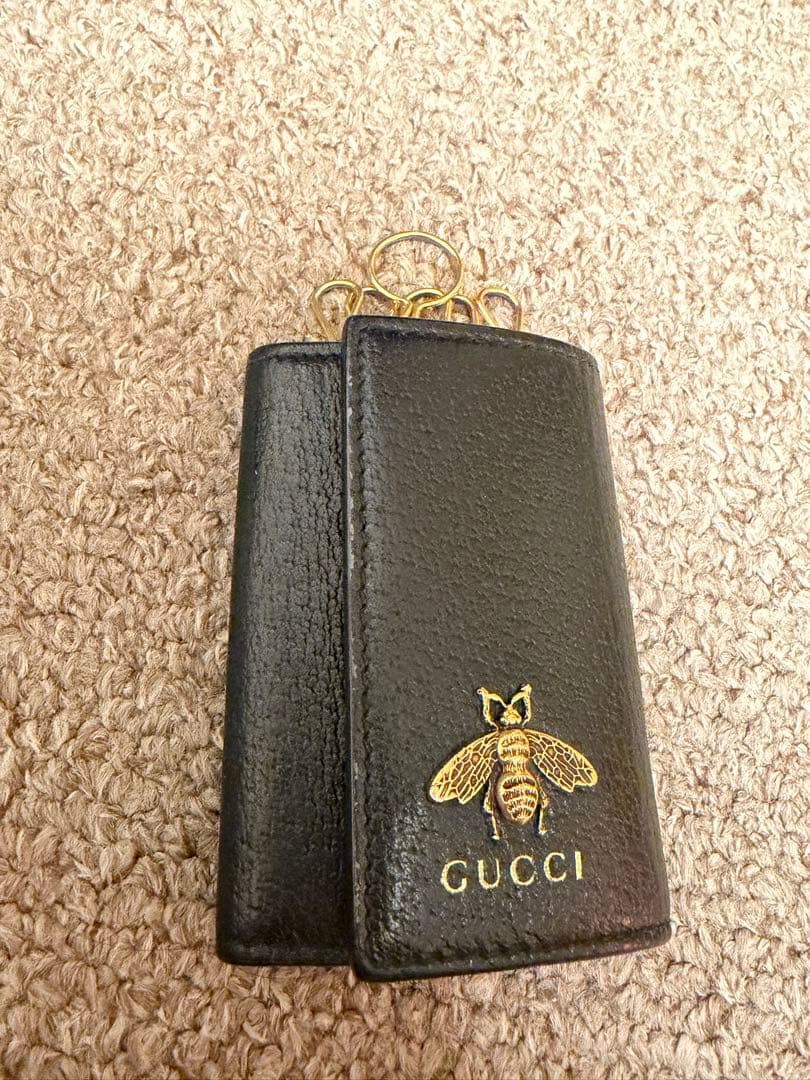 GUCCI レザーキーケース 黒