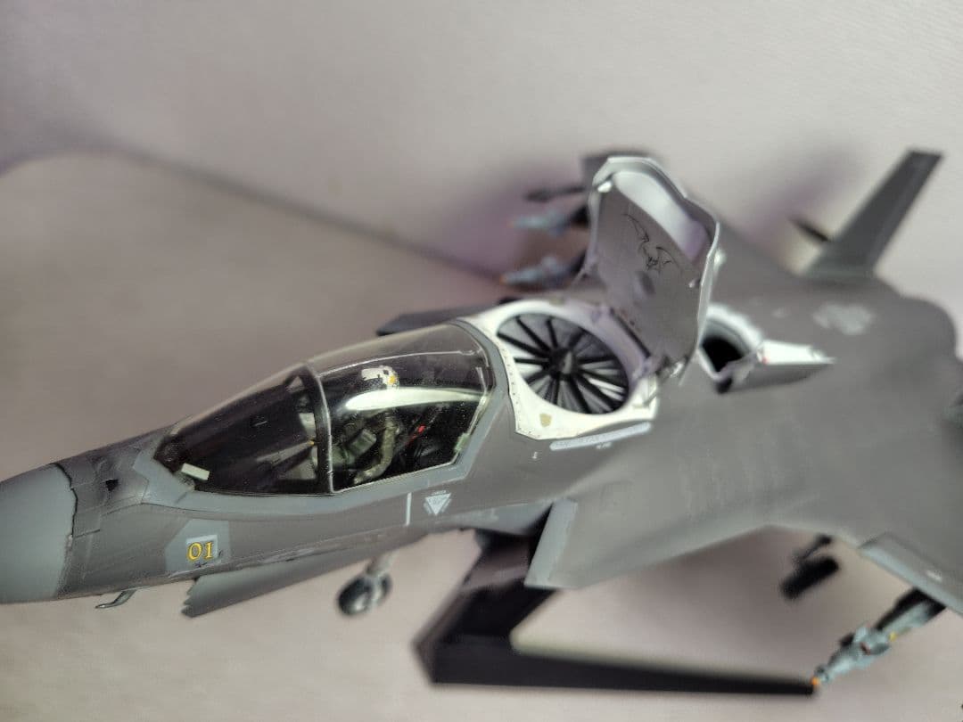 タミヤＦー３５Ｂライトニング２ １／４８スケールモデル