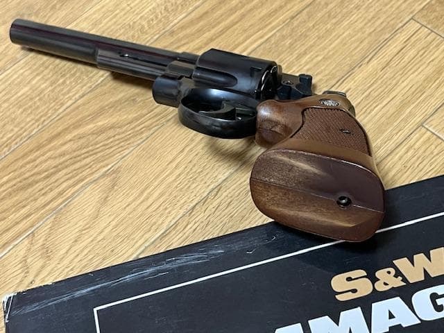 S&W M29 44 MAGNUM　コクサイ　ガスリボルバー