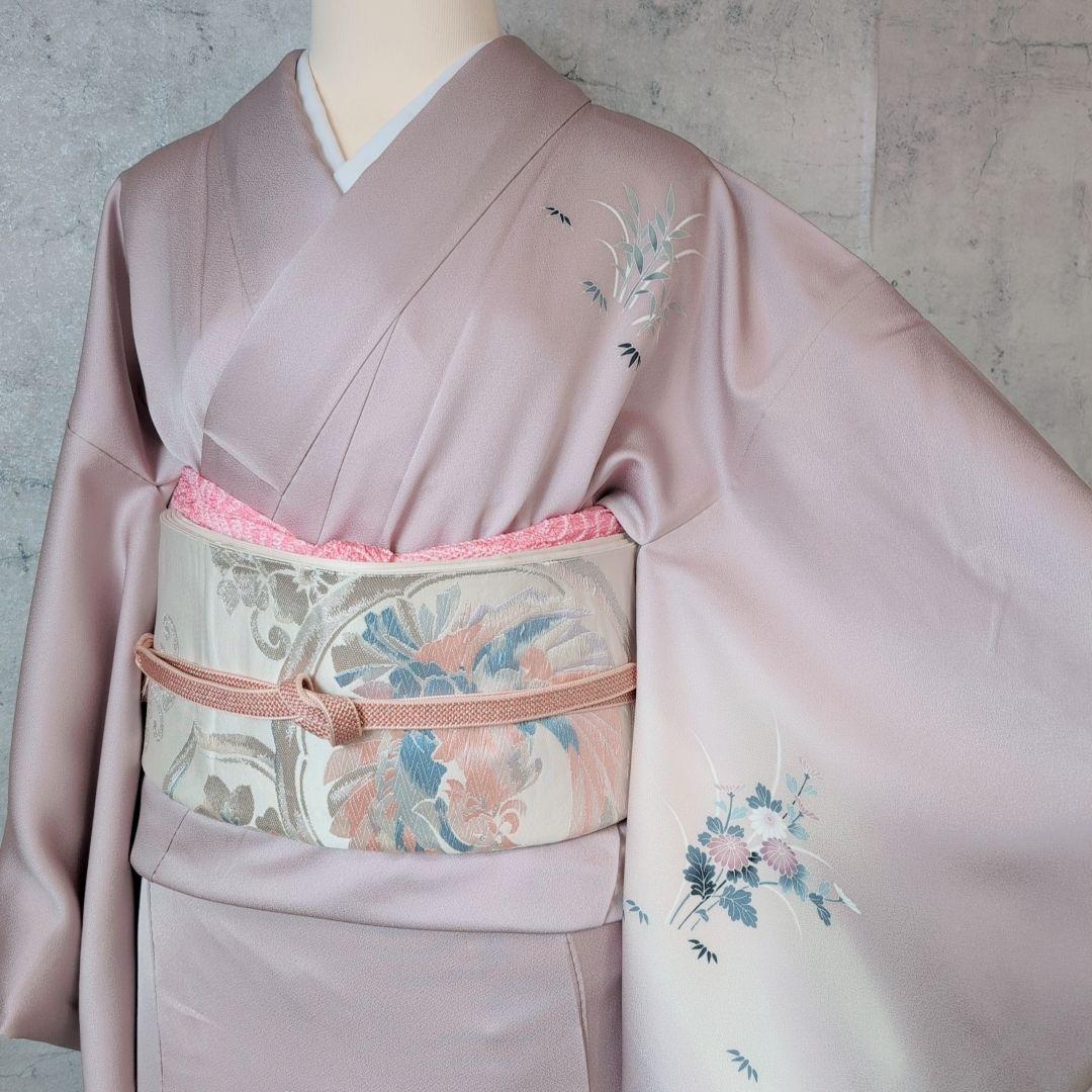 訪問着　フルセット　着物　正絹　薄紫ピンク　友禅　祝い事　優美　花　O9