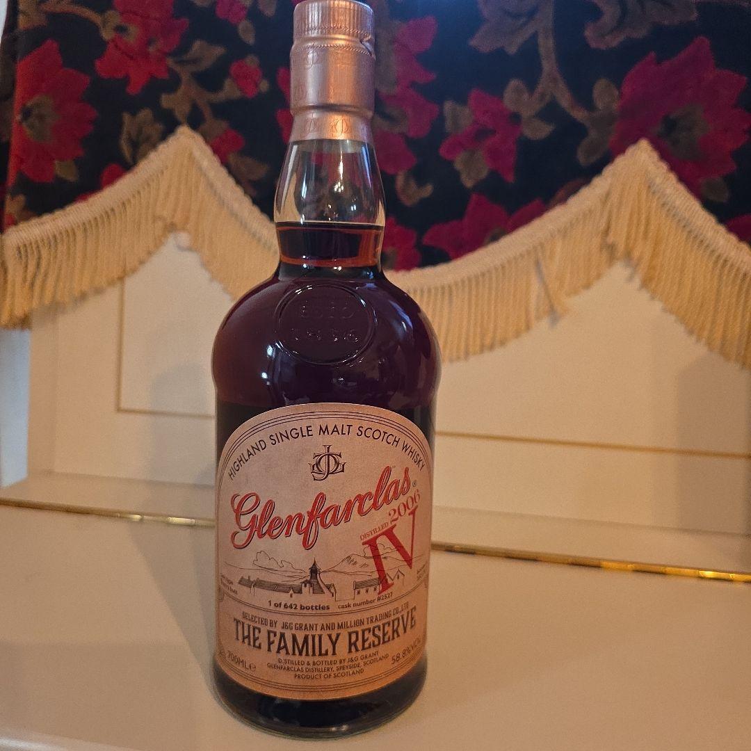 新品Glenfarclasザ ファミリー リザーブNO.Ⅳis[最大限御願引き]
