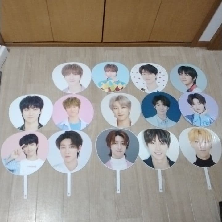 【桜】 SEVENTEEN ミンハオ the8 ミョンホ うちわ