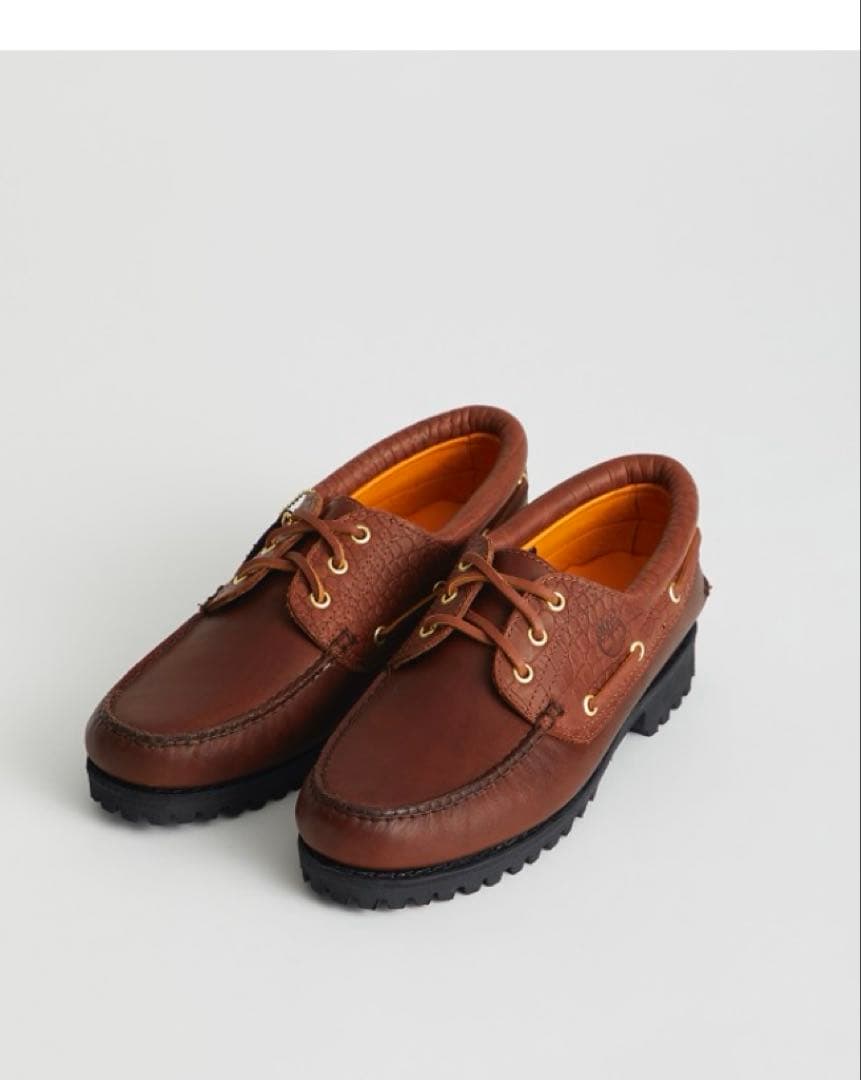 UA別注Timberland 3EYE CLASSIC LUG