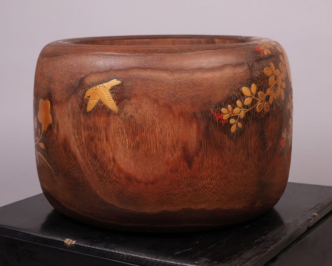 花鳥蒔絵 螺鈿細工 桐火鉢 幅30.7cm 高20cm 金蒔絵 草花【MB69