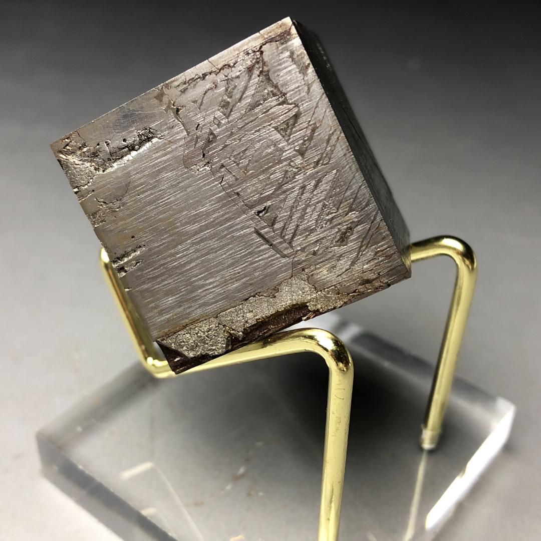 アルタイ隕石　メテオライト 立方体　 鉄隕石　重さ199ｇ