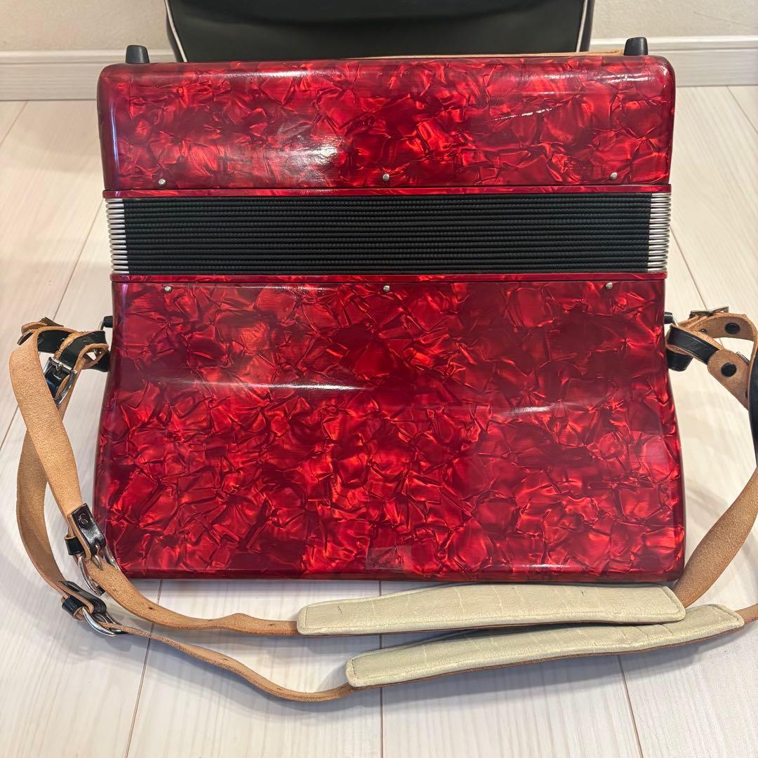 【美品】YAMAHA アコーディオン ケース付 32鍵盤 レッド ヤマハ