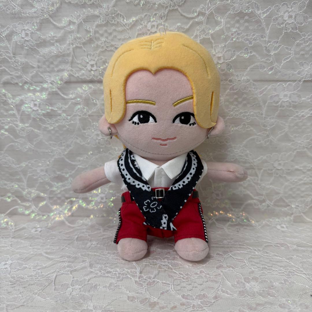 KEY TO LIT くっつきてれつ　ぬい服　パーカー