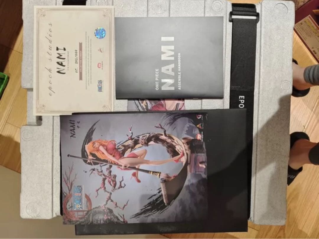 ワンピース　ナミ　ガレージキット　フィギュア　完成品