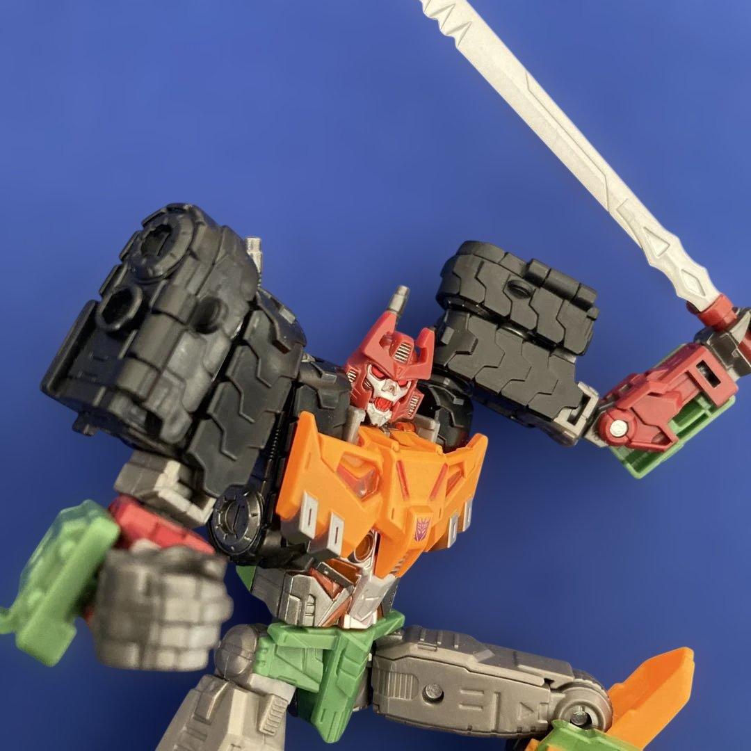 ブラジオン　トランスフォーマー レガシー エボリューション ハズブロ　海外版