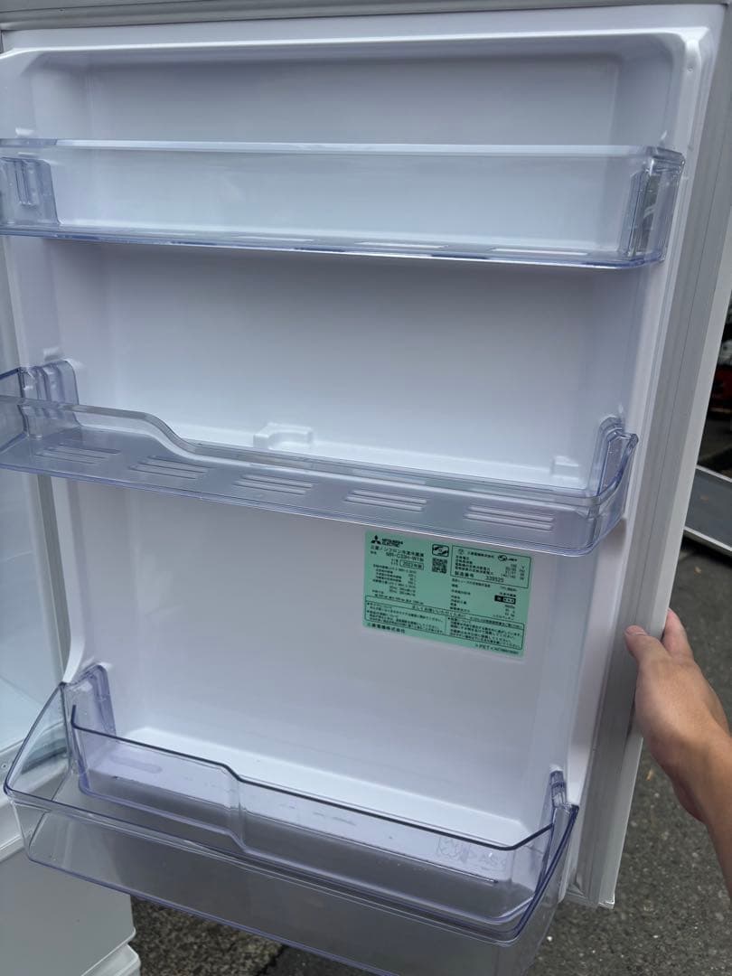 三菱　冷凍冷蔵庫　MR-C33H-W 2023年製　330リットル