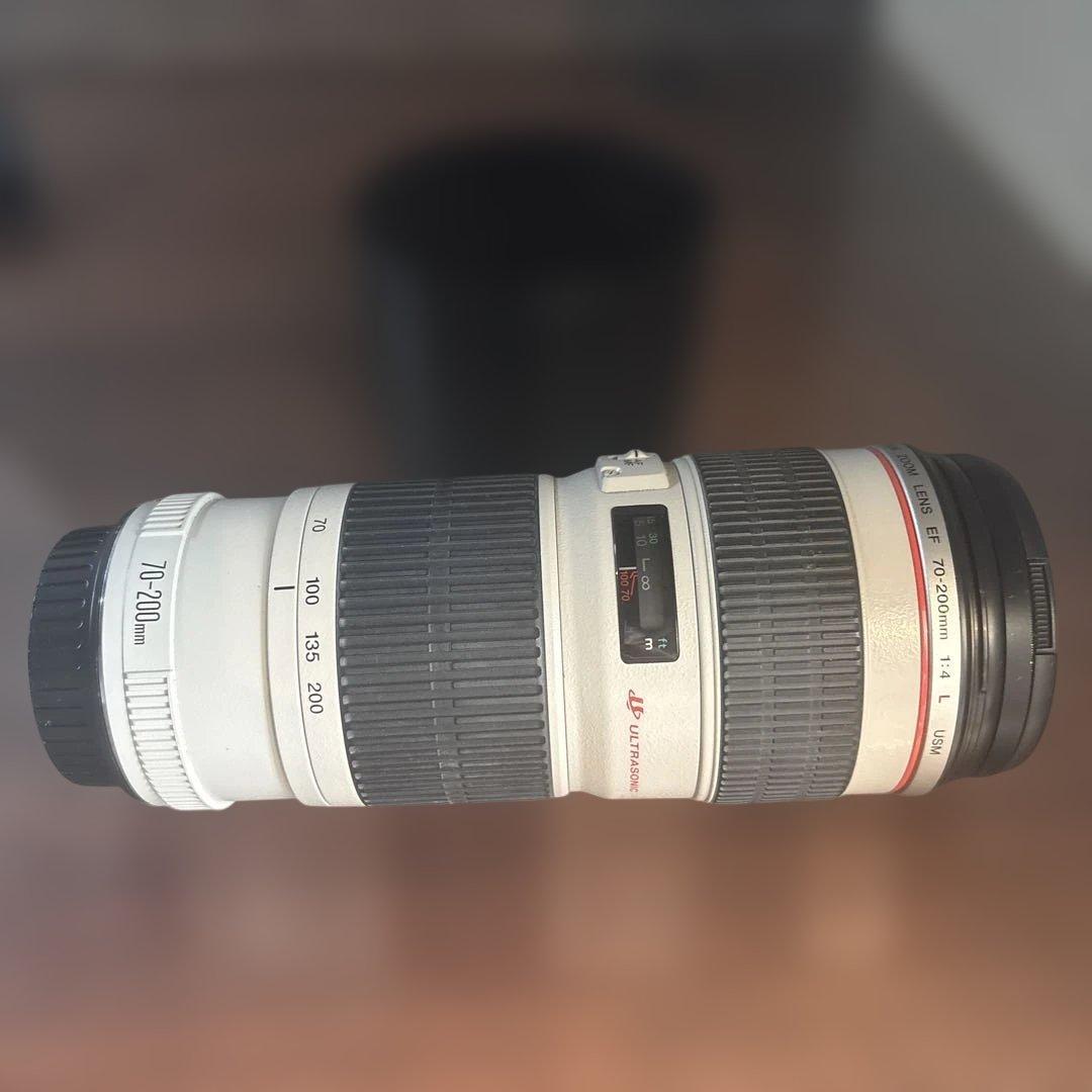 Canon EF 70-200mm f/4L IS USM ズームレンズ