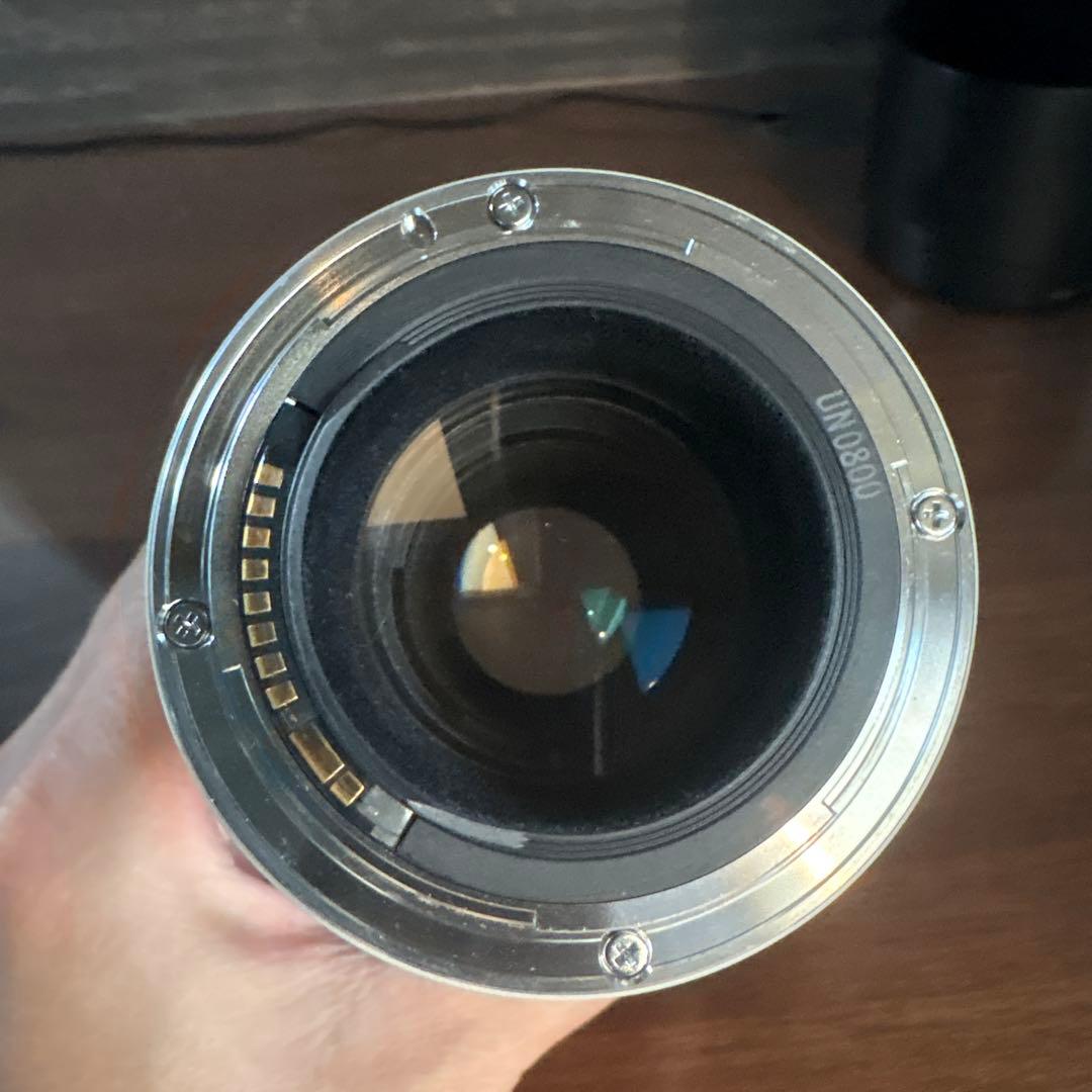 Canon EF 70-200mm f/4L IS USM ズームレンズ