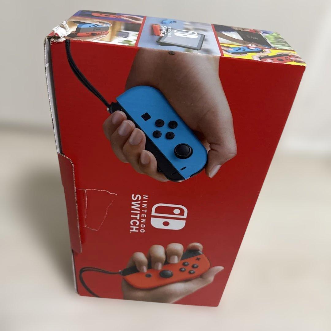 Nintendo SWITCH ブルー/イエロー　本体／周辺機器