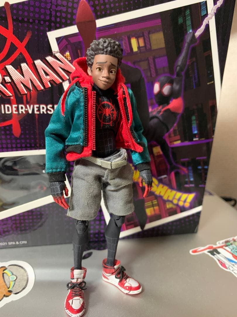 スパイダーバース 千値練マイルズ・モラレス フィギュア