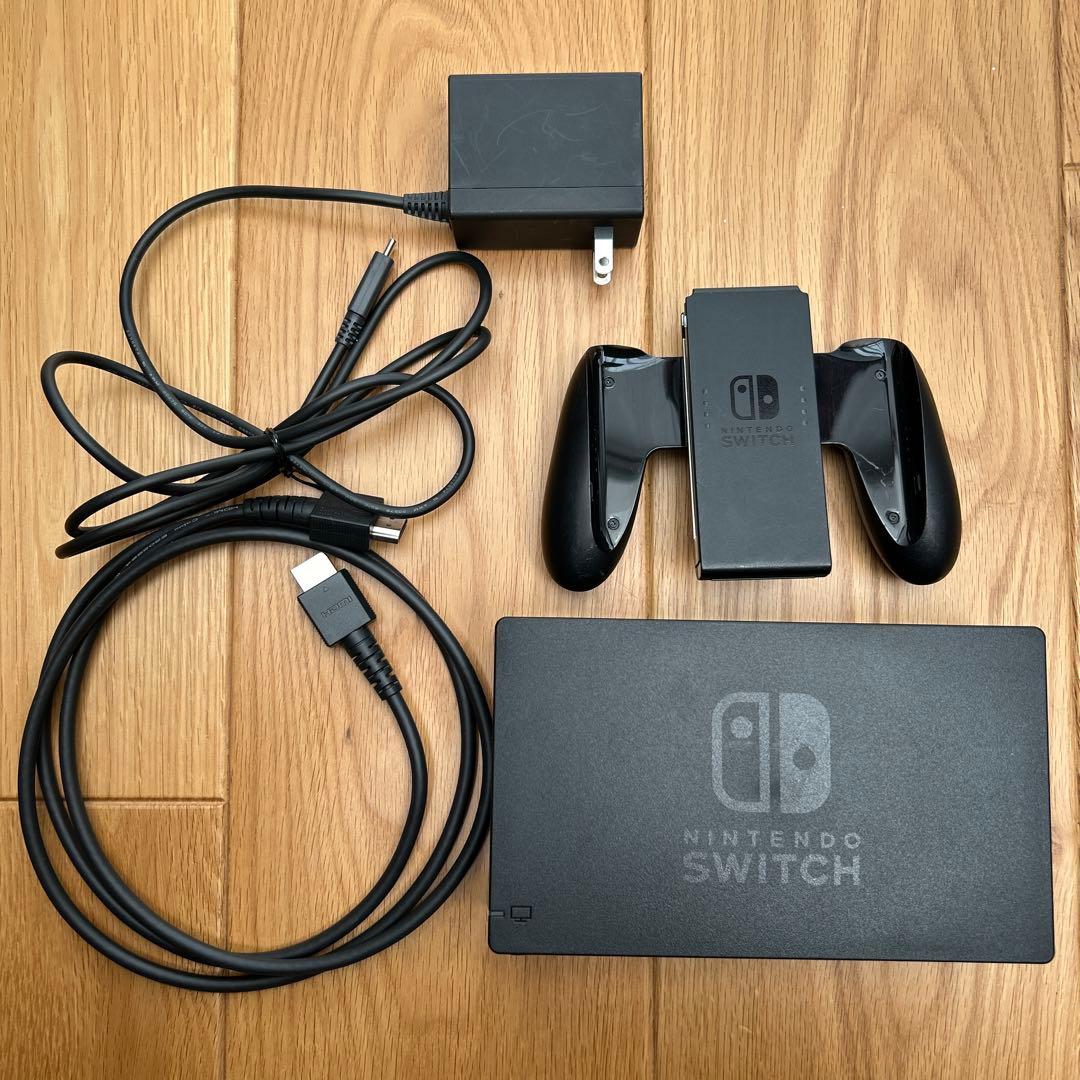 NINTENDO SWITCH 本体　2021年製