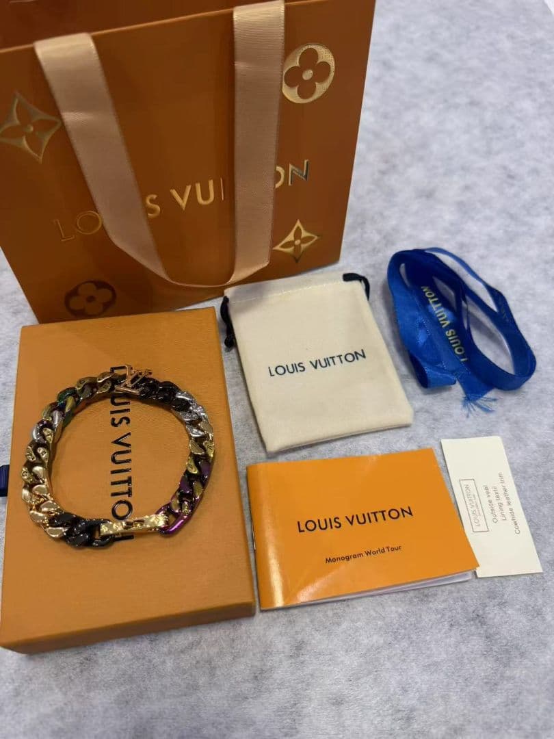 【箱つき極美品】アイコニックブレスブレスレット