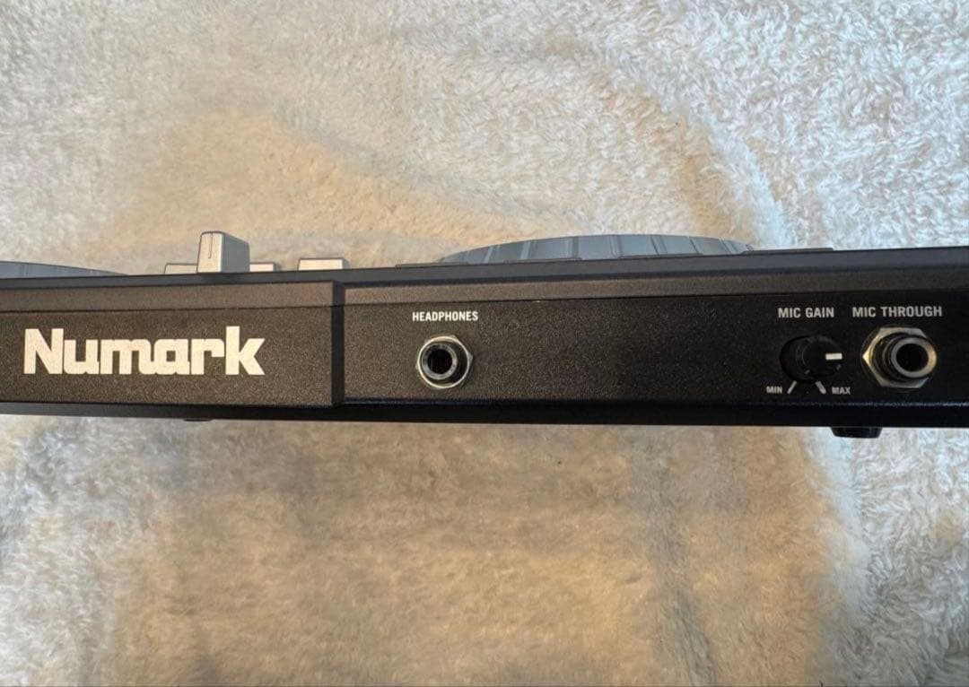 Numark コントローラー