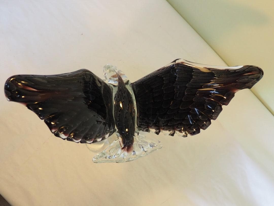 ガラスの鳥　鷲　鷹　置物　オブジェ　-KA