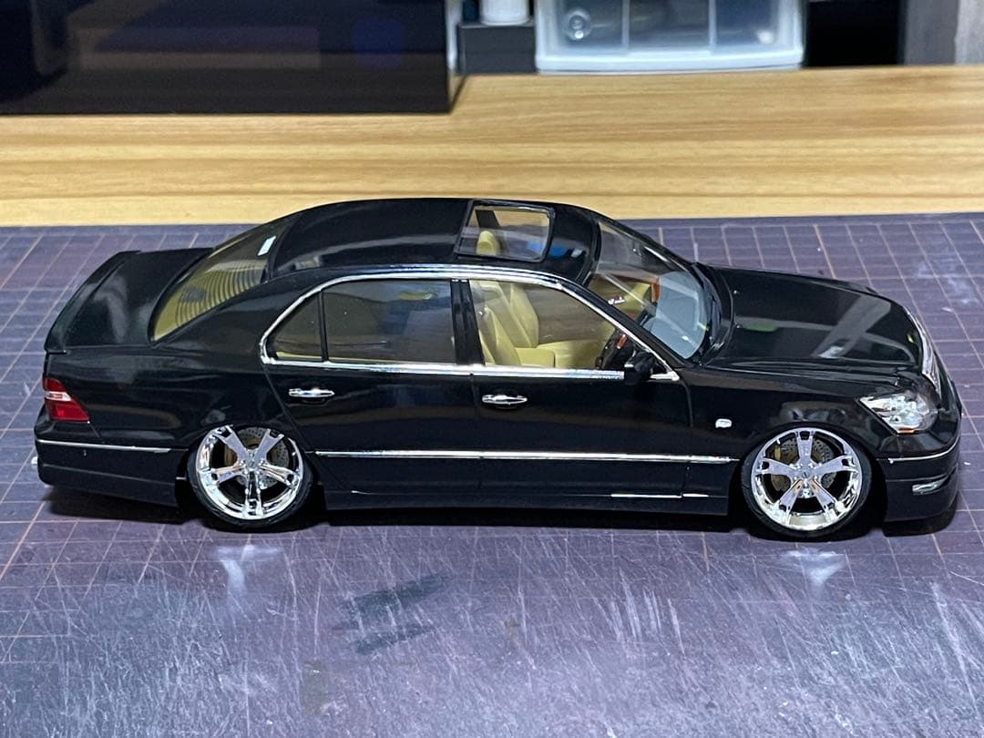 1/24 アオシマ製・UCF-31セルシオ★完成品★