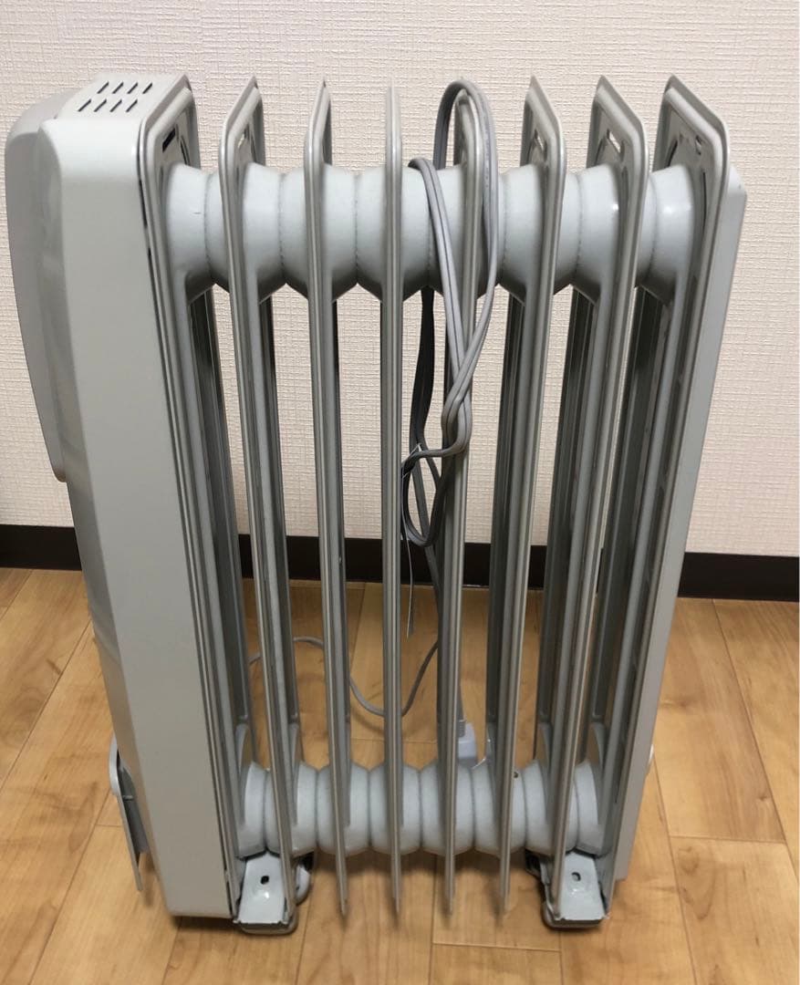 デロンギ オイルヒーター KHD410812-GC