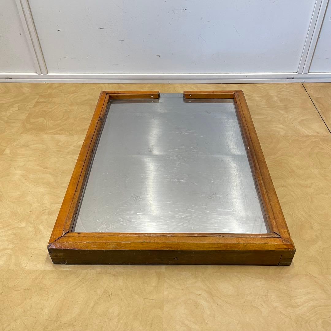 木枠ストーブ台① ビンテージ アンティーク レトロ 飾り台 花台