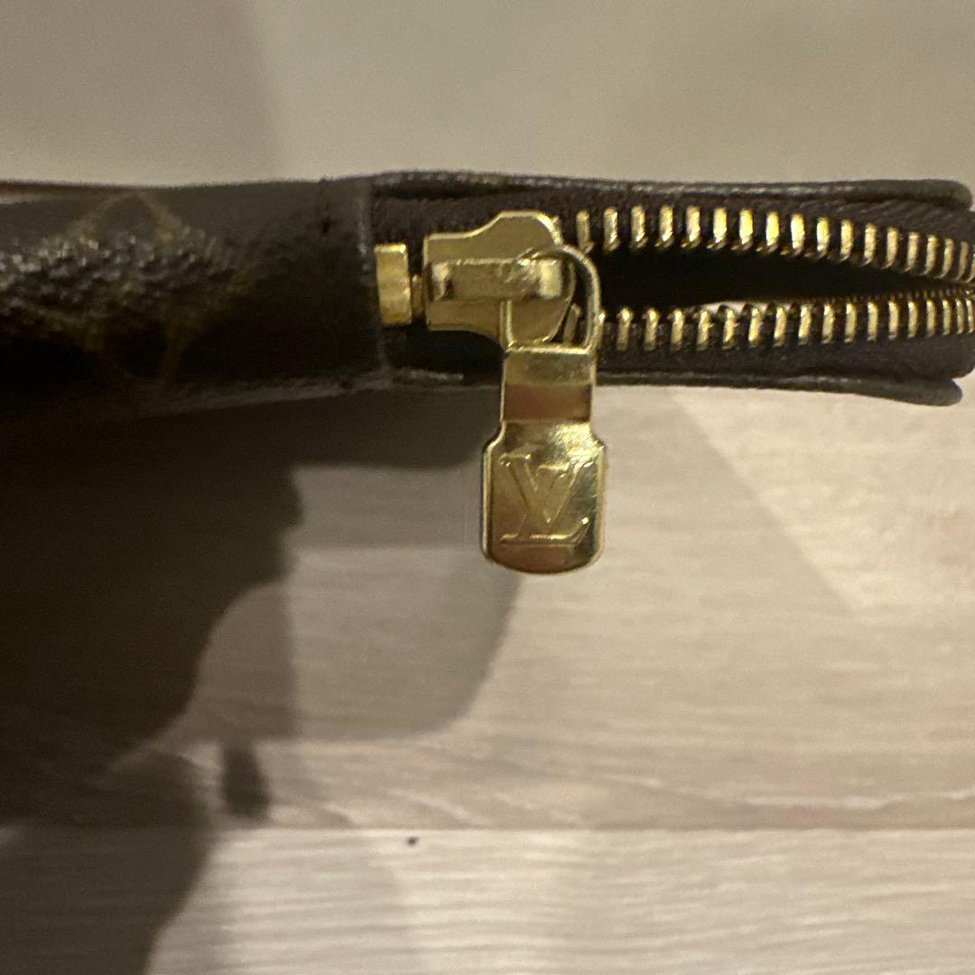 LOUIS VUITTON　書類ケース ￼￼