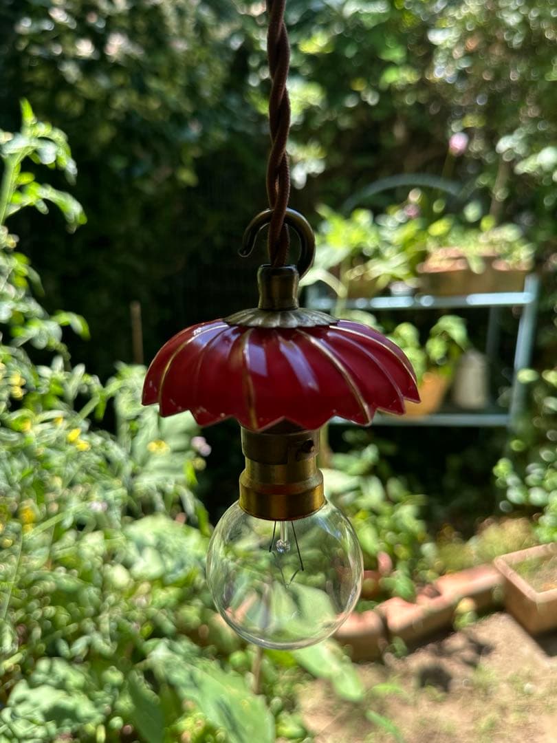 20s フランス アンティーク 希少なクランベリーガラスの螺旋模様アトリエランプ