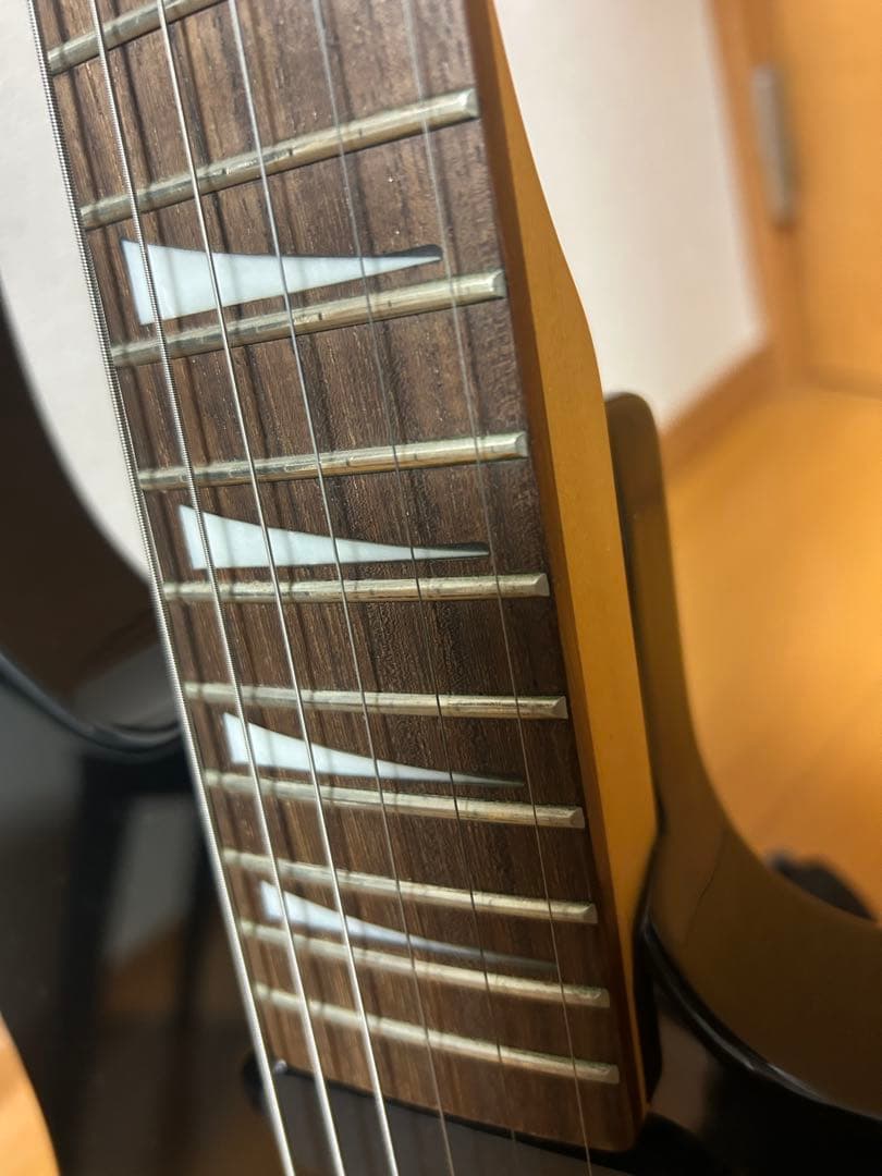 Mavis エレキギターソロイストタイプ