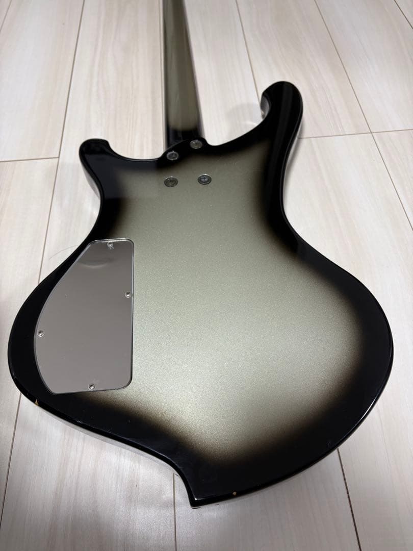 ベース FERNANDES KRS-TRUTH Janne Da Arc ka-yu