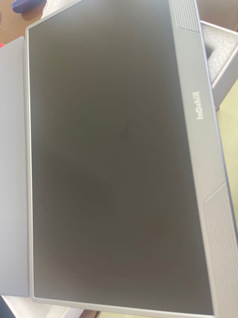 15.6インチ 4K UHD モニター U15NA