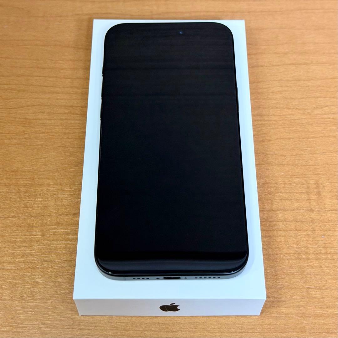 【美品】iPhone 16Plus 128GB SIMフリー 最大容量97%