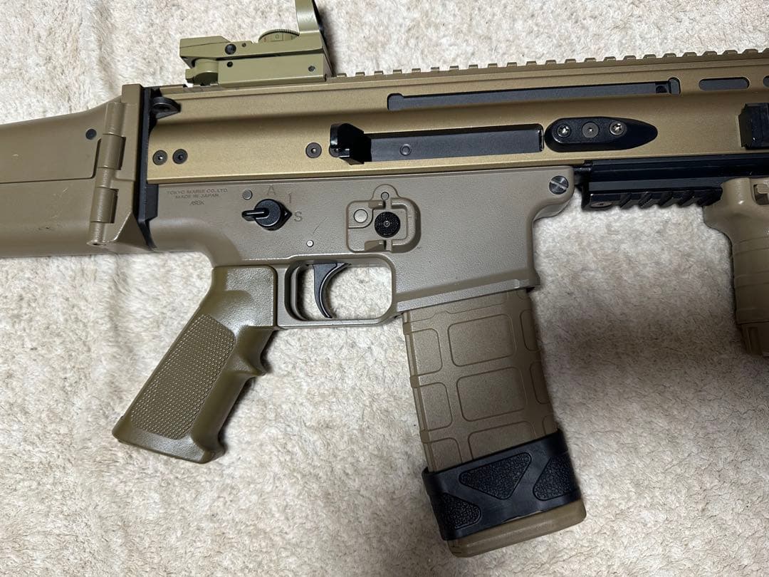 次世代電動ガン東京マルイ SCAR-L【FDE/タンカラー】