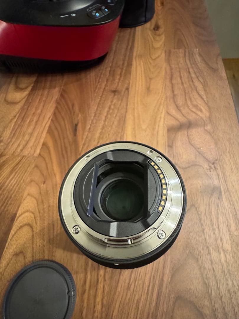 【ほぼ新品】SONY FE 20mm F1.8 G 付属品／箱有り