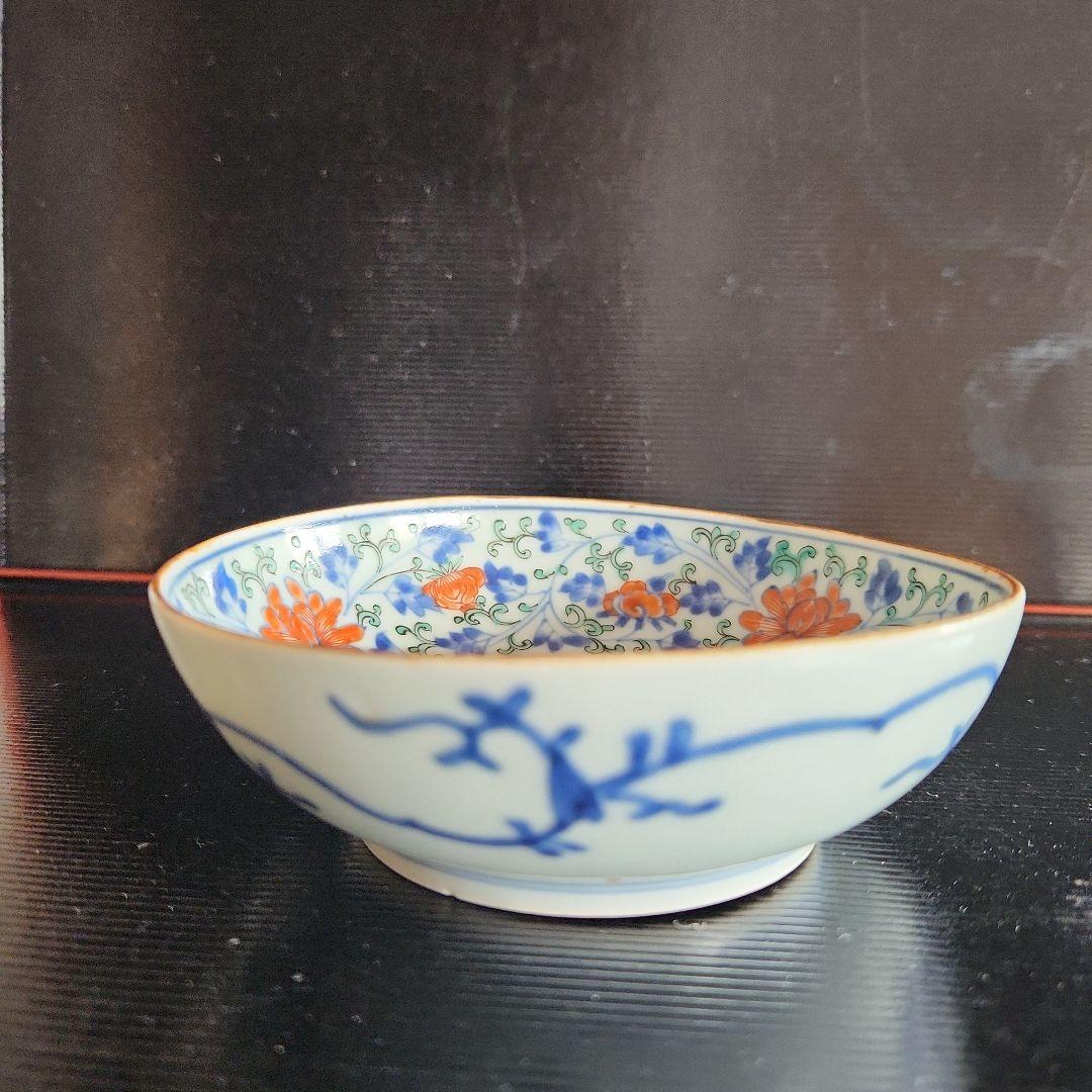 柿右衛門手色絵花唐草文小皿