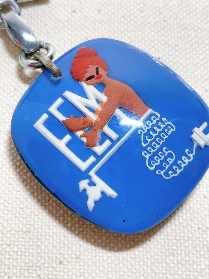 【Bourbon】キーホルダー　ブルボン　人魚 EEM 電気 ルフォールオプノ